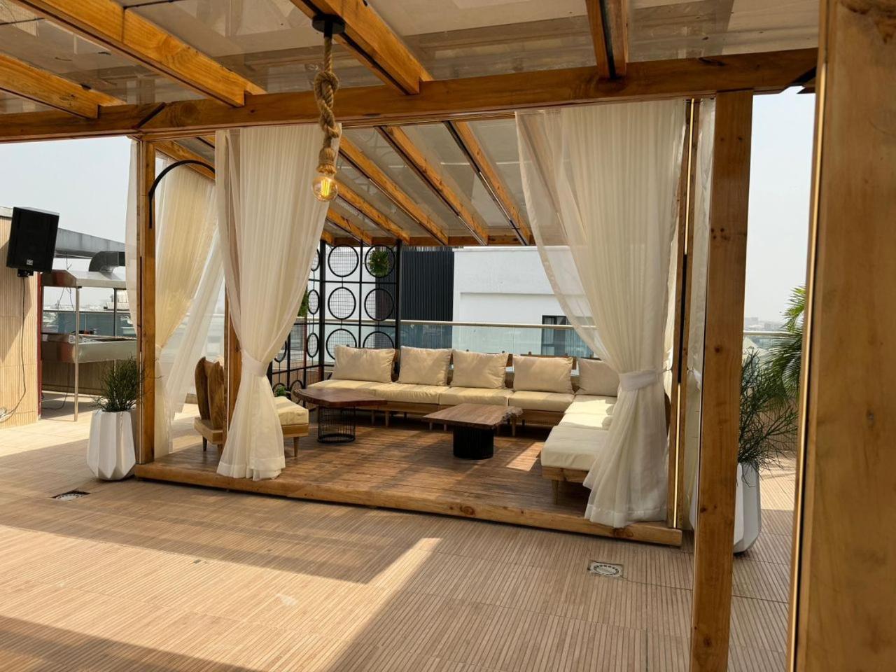 לקי Vintano Hotel מראה חיצוני תמונה