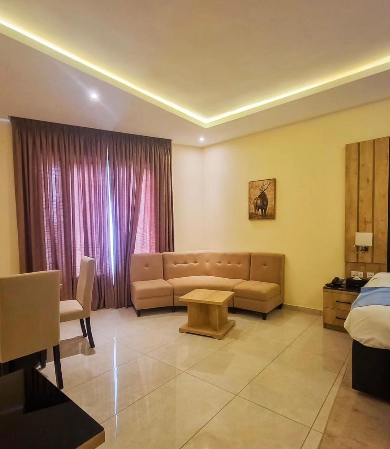 לקי Vintano Hotel מראה חיצוני תמונה